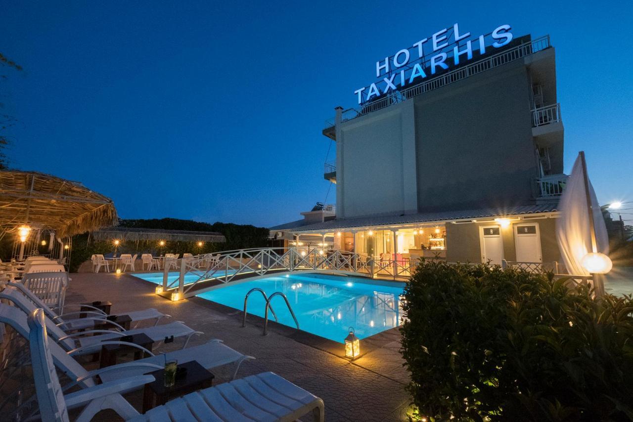 Hotel Taxiarhis ลูตราคิลลินิส ภายนอก รูปภาพ